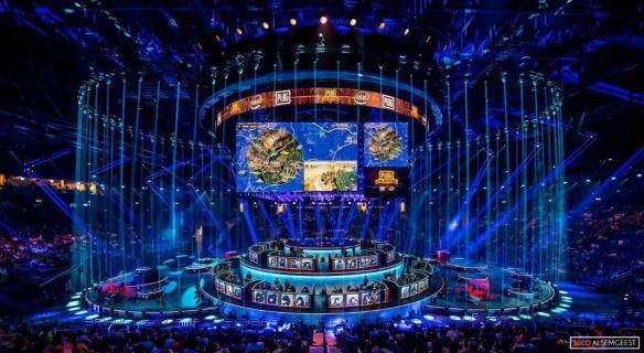 伤情与腹斜 伤情与腹斜