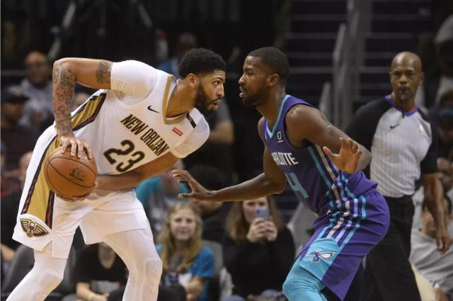 追身犯规 追身犯规